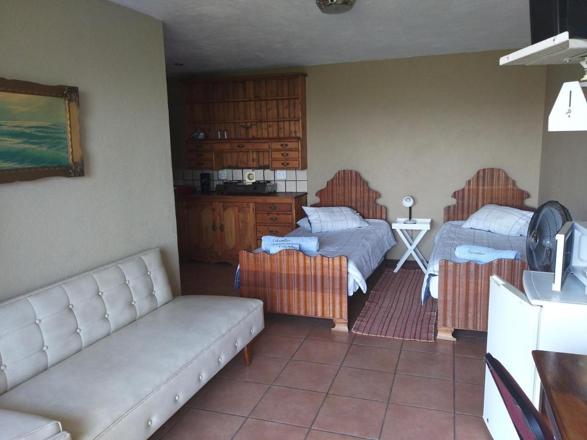 Columbus Guest House Mbombela Exterior foto